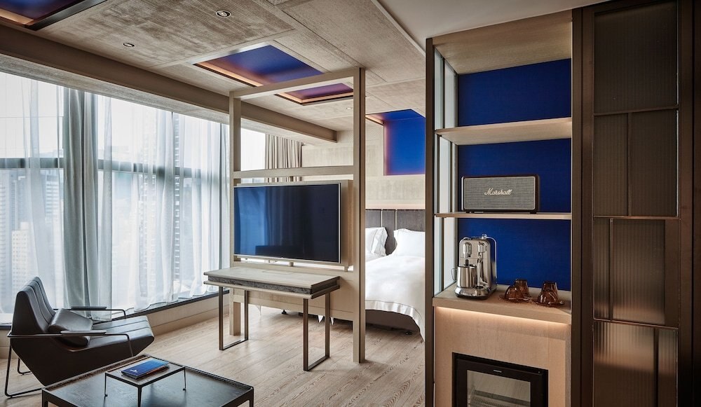 The Emperor Hotel Room Type - Executive Suite