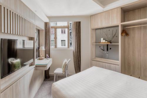 Stanford Hillview Hotel Room Type - Oak Double or Twin Room