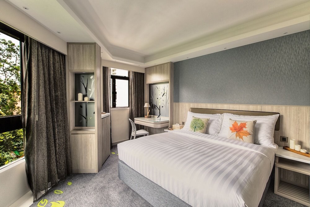 Stanford Hillview Hotel Room Type - Banyan Room