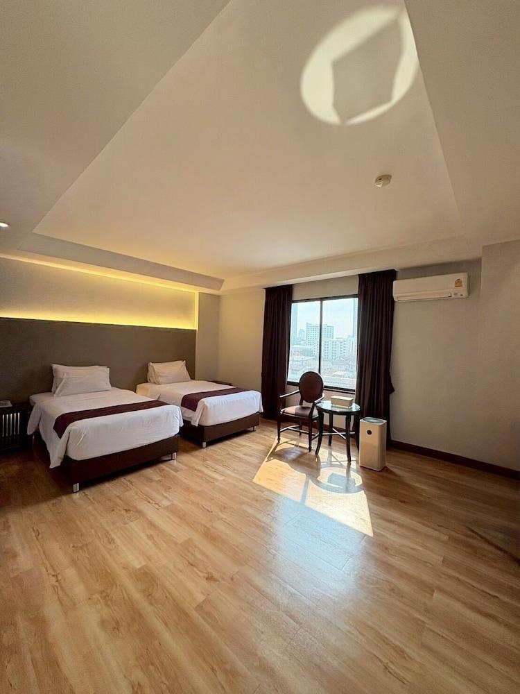Atrium Boutique Hotel Room Type - Standard Twin Room
