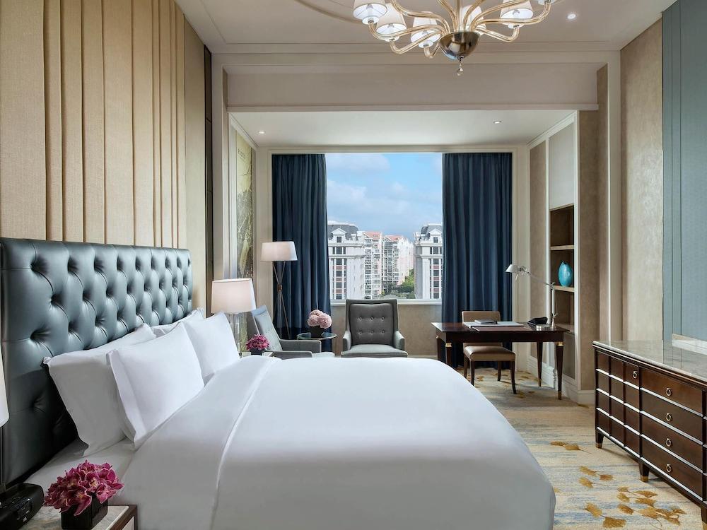 Sofitel Shanghai Hongqiao Room Type - Superior Room, 1 King Bed