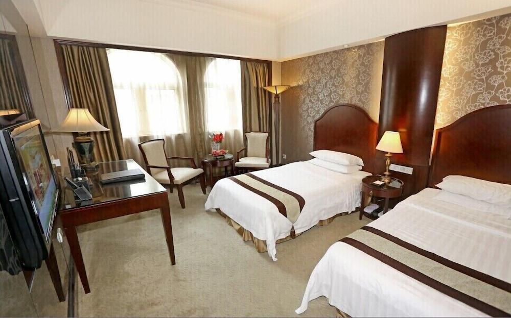 Grand Palace Hotel Room Type - Executive Twin