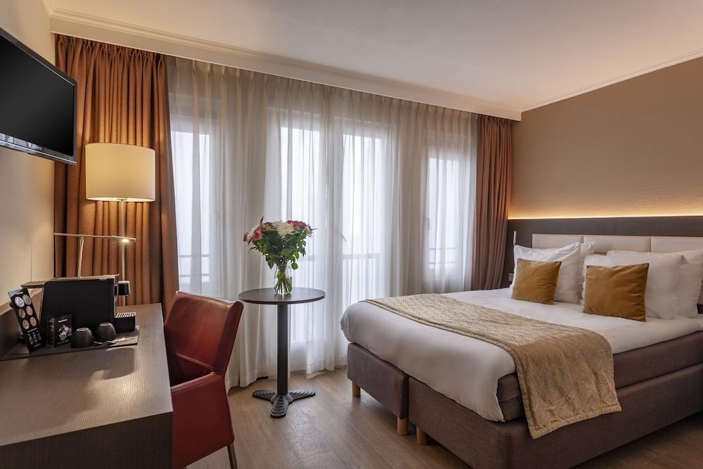 Hotel Avenue Room Type - Deluxe Double Room, 1 King Bed
