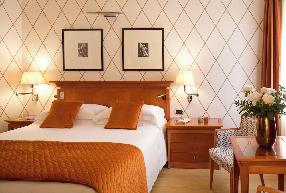 Starhotels Metropole Room Type - Superior Double Room