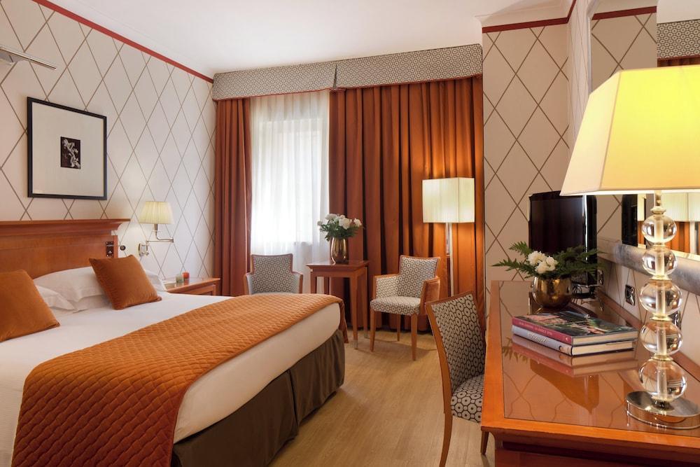 Starhotels Metropole Room Type - Triple Room