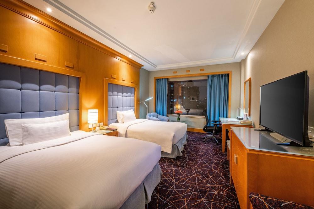 Crowne Plaza Shanghai Room Type - 2 Twin Beds Standard