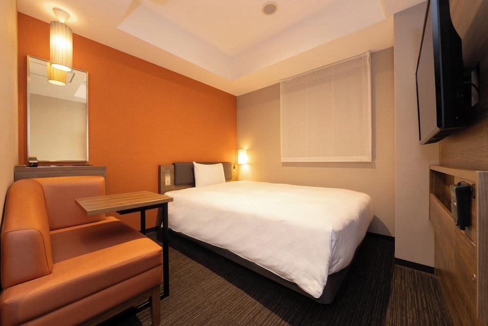 KEIKYU EX INN Haneda Room Type - [Room for 2 Only]Standard Semi-double Room Type-B, Smoking (14m²)