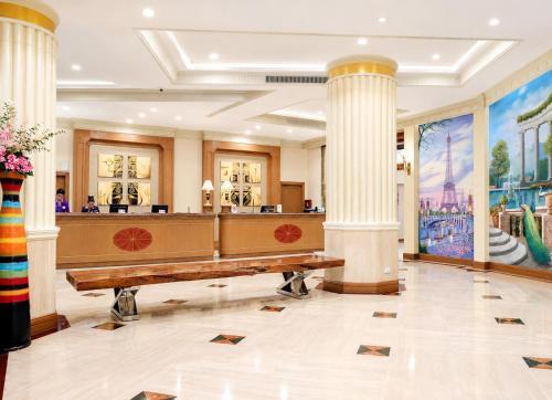 Main gallery
