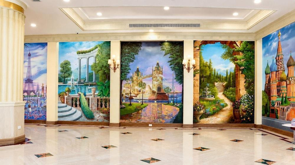 Main gallery