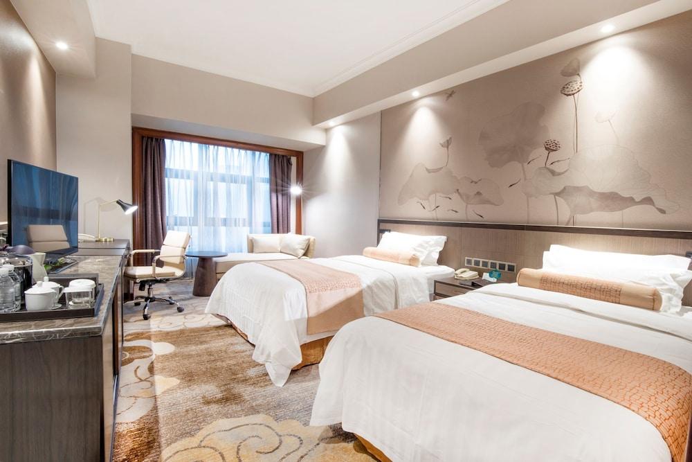 Jin Jiang Pine City Hotel Room Type - Superior Twin Room