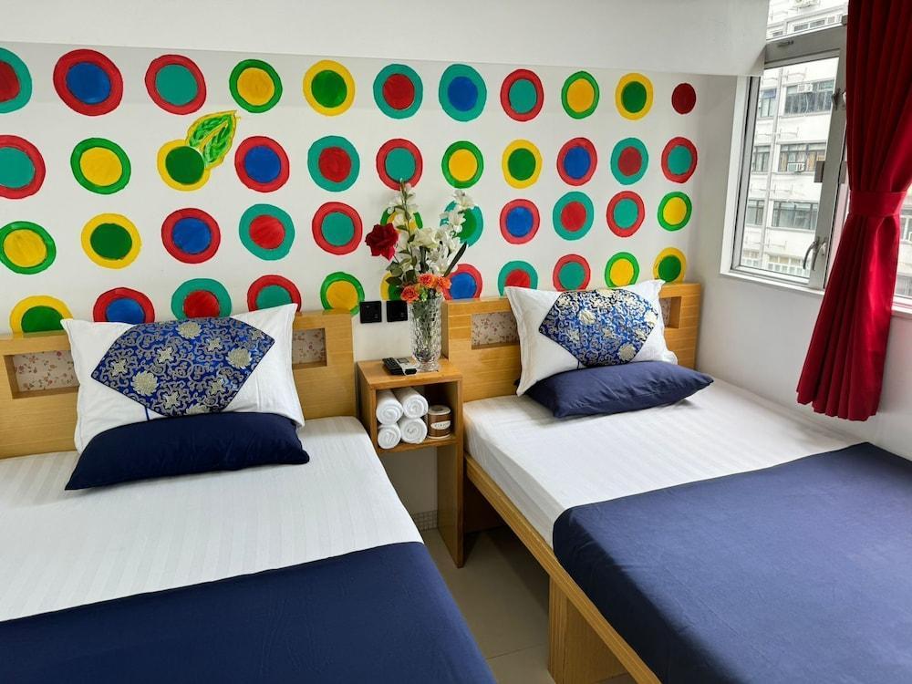 Traveller's Hostel Room Type - Suite, 2 Bedrooms (6 People) Traveller's Hostel Room Type - Suite, 2 Bedrooms (6 People)