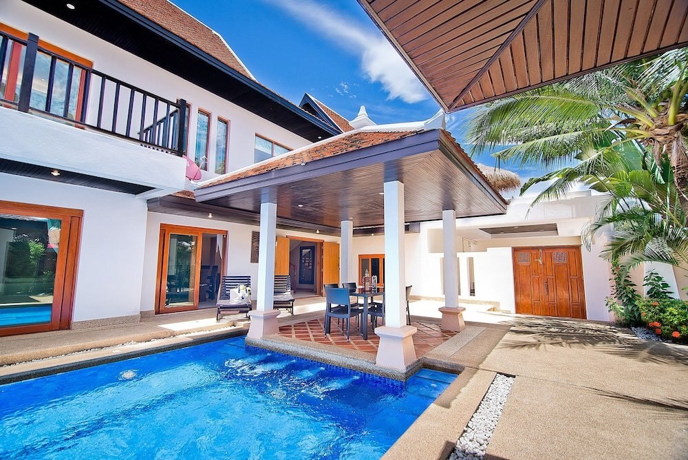 Tropicana Pool Villa Room Type - Villa 2 - Private Pool 4 Bedrooms (Located Offsite)