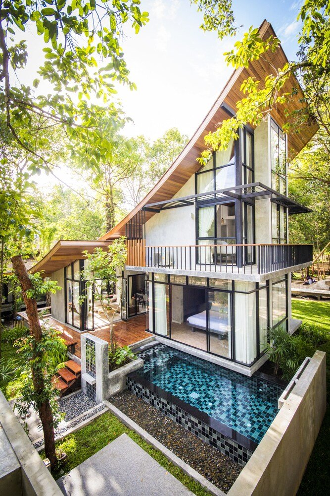 Villa Thalanena By The Beach - Tap to explore photos