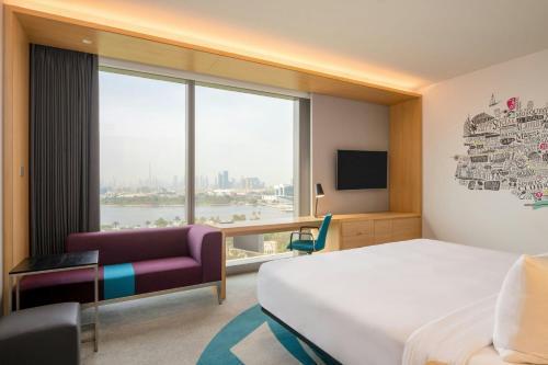 Aloft by Marriott Dubai Creek Room Type - Savvy Family Room, Family room