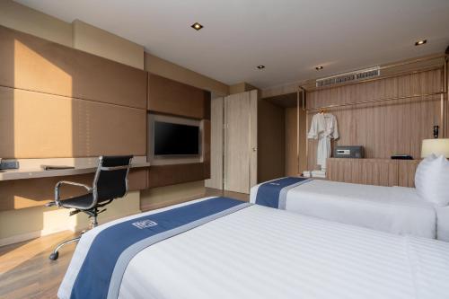 Zayn Hotel Bangkok - Tap to explore photos
