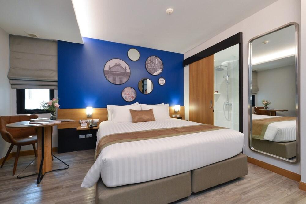 Aspira One Sutthisan Room Type - Deluxe Double Room