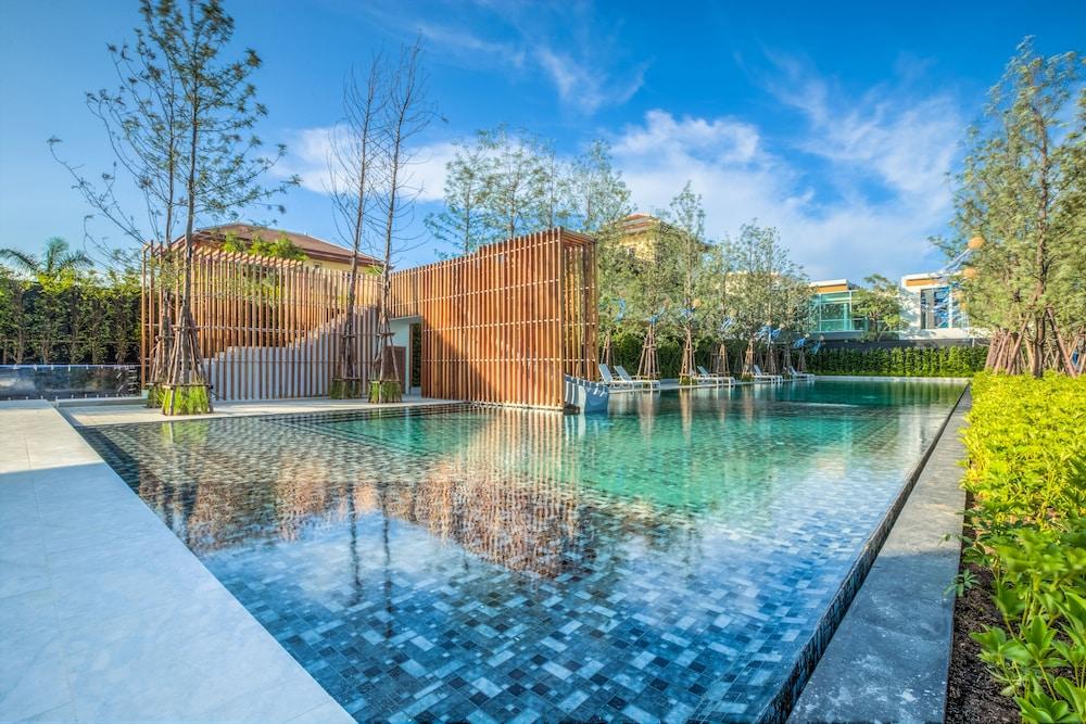 Veranda Residence Pattaya Pool Villa - Tap to explore photos