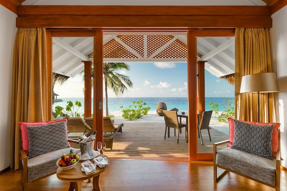 Kudafushi Resort and Spa Room Type - Beach Villa