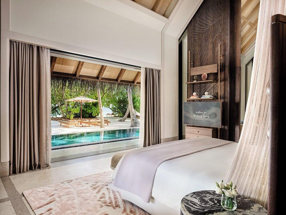 JOALI Maldives - Tap to explore photos