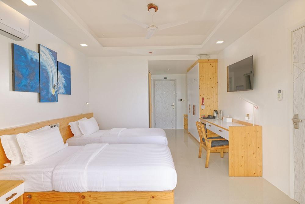 Luau Beach Inn Room Type - Standard Double Room