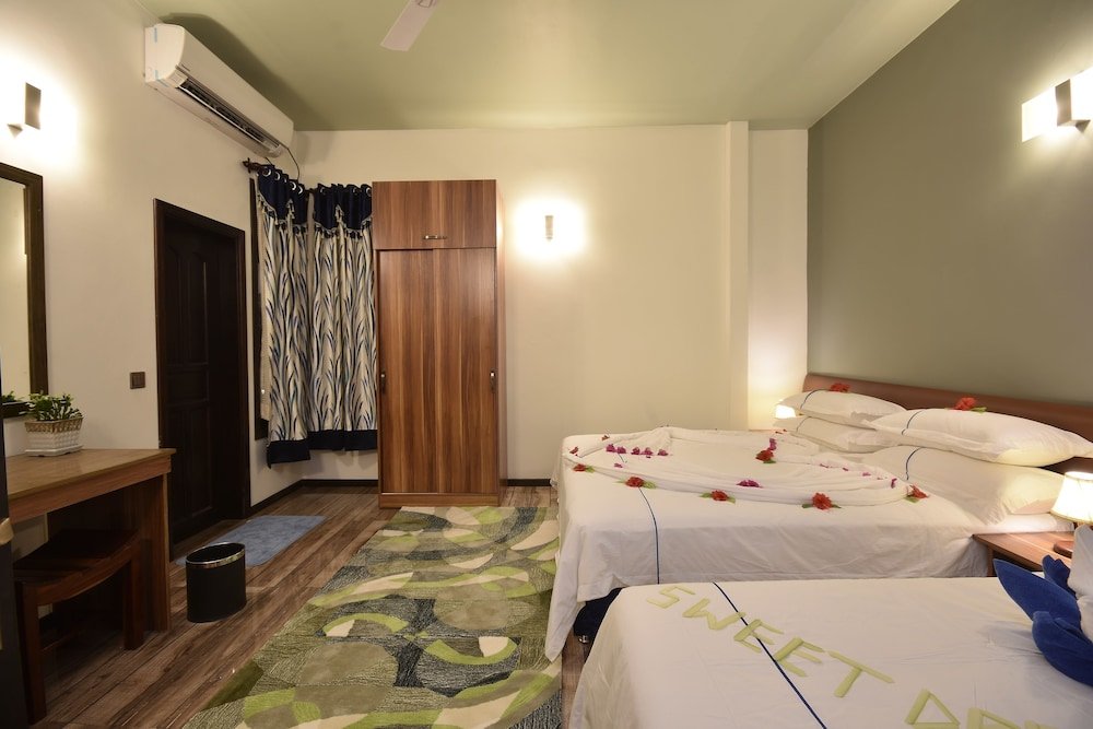 Island Home Ukulhas Room Type - Deluxe Double Room