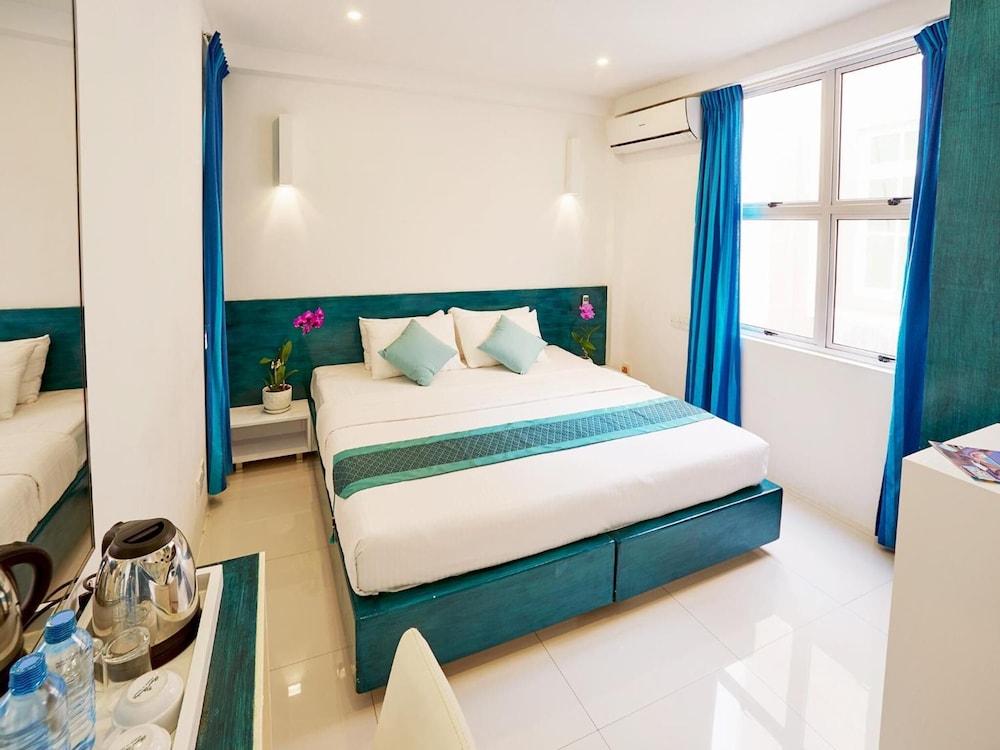 Planktons Beach Room Type - Standard Double or Twin Room