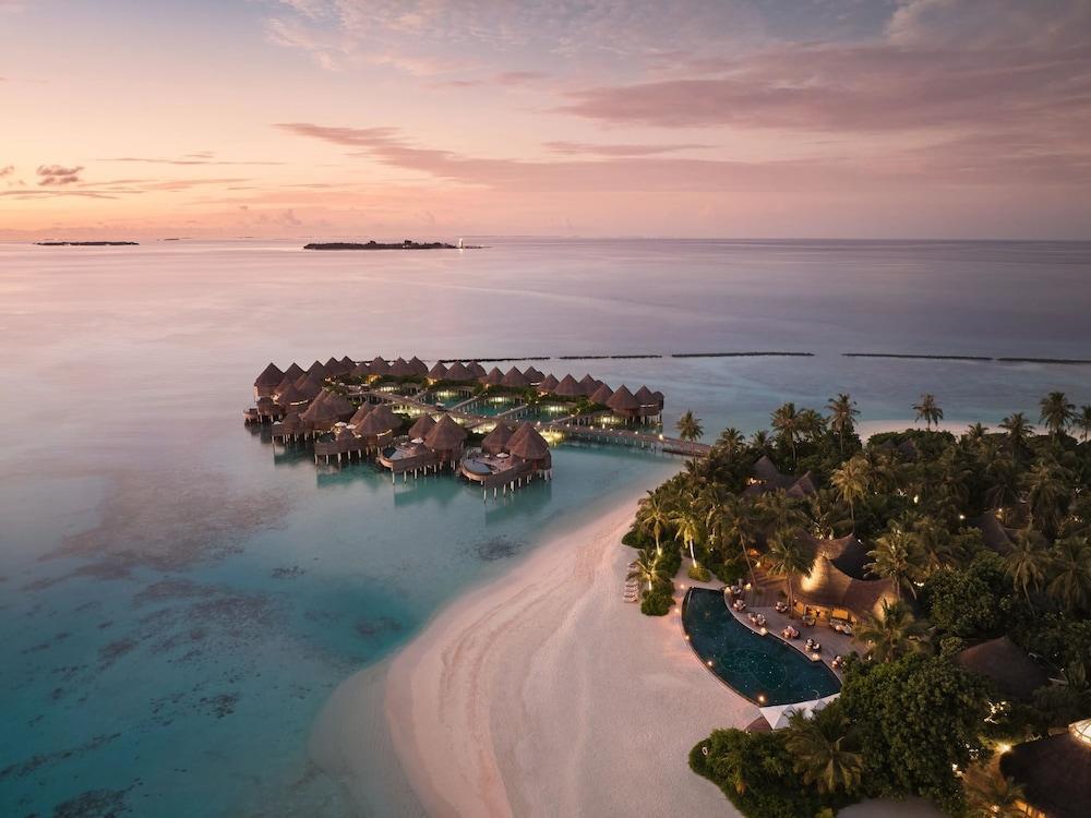 The Nautilus Maldives - Tap to explore photos