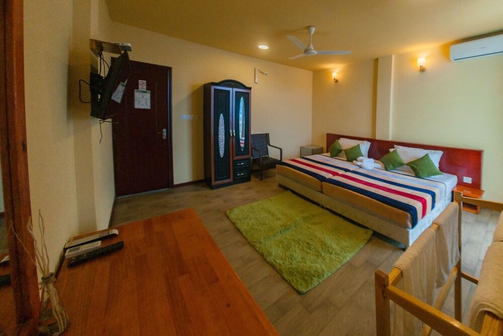 Annama Lodge And Dive Room Type - Double Room