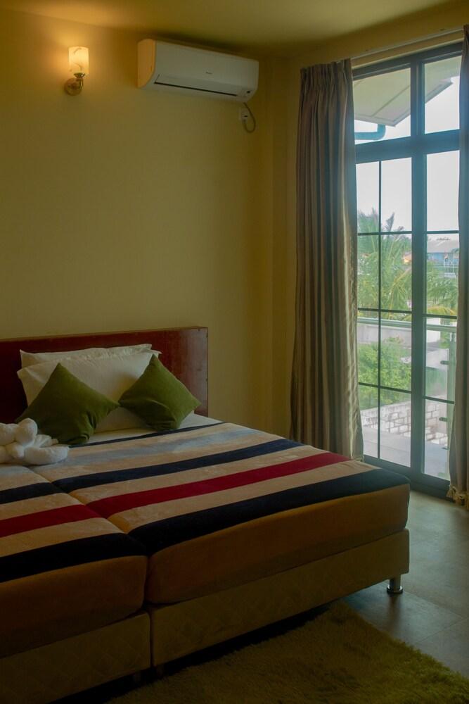Annama Lodge And Dive Room Type - Standard Double Room, Balcony, Ocean View