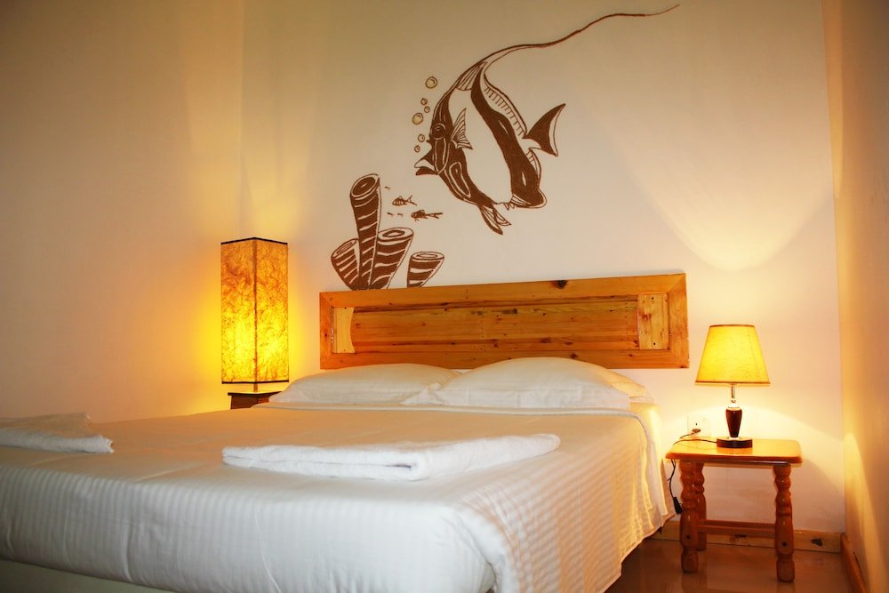 Kaafu Inn Guraidhoo - Tap to explore photos