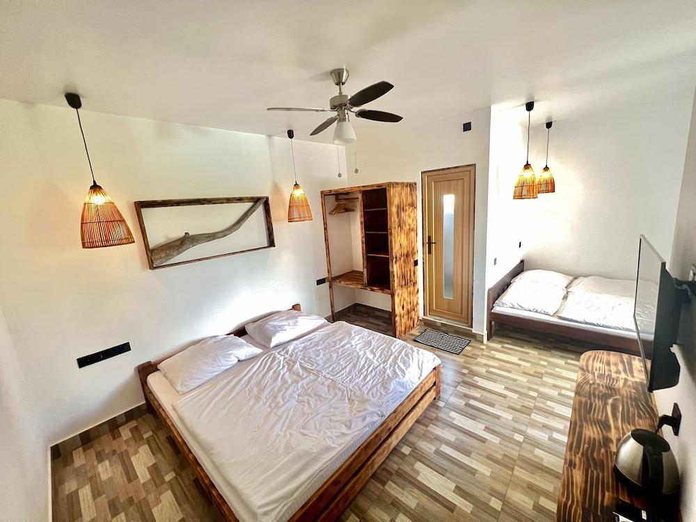 Dhiffushi Inn - Tap to explore photos