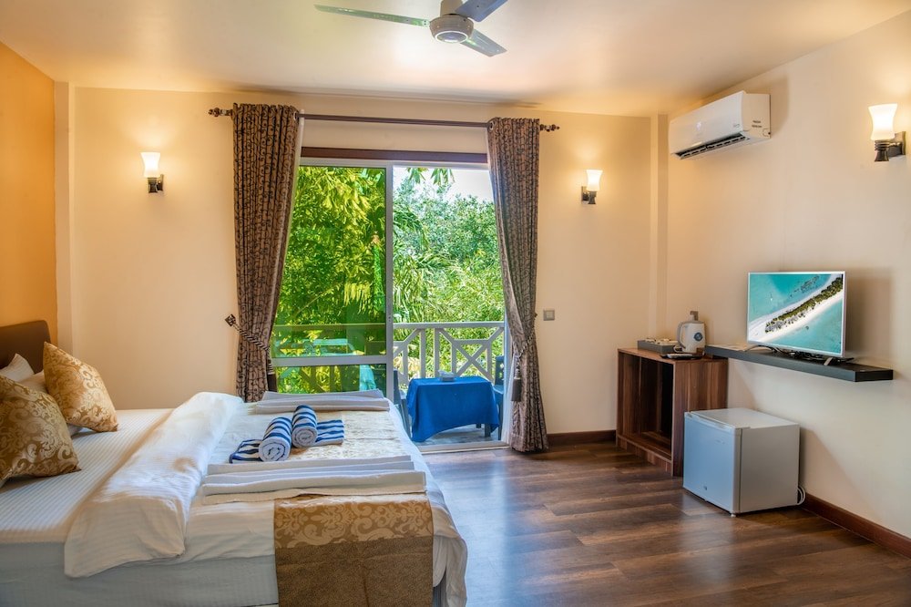 Ostrov Beach Room Type - Deluxe Suite