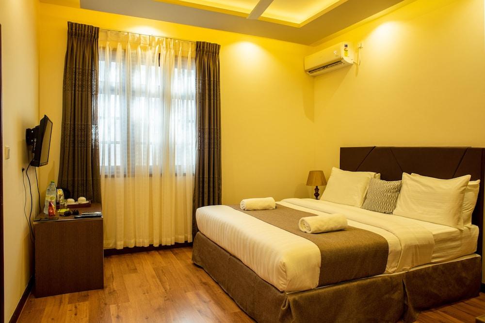 Isle Royal Inn Room Type - Deluxe Double Room