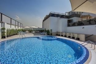 Raintree Hotel Rolla - Tap to explore photos