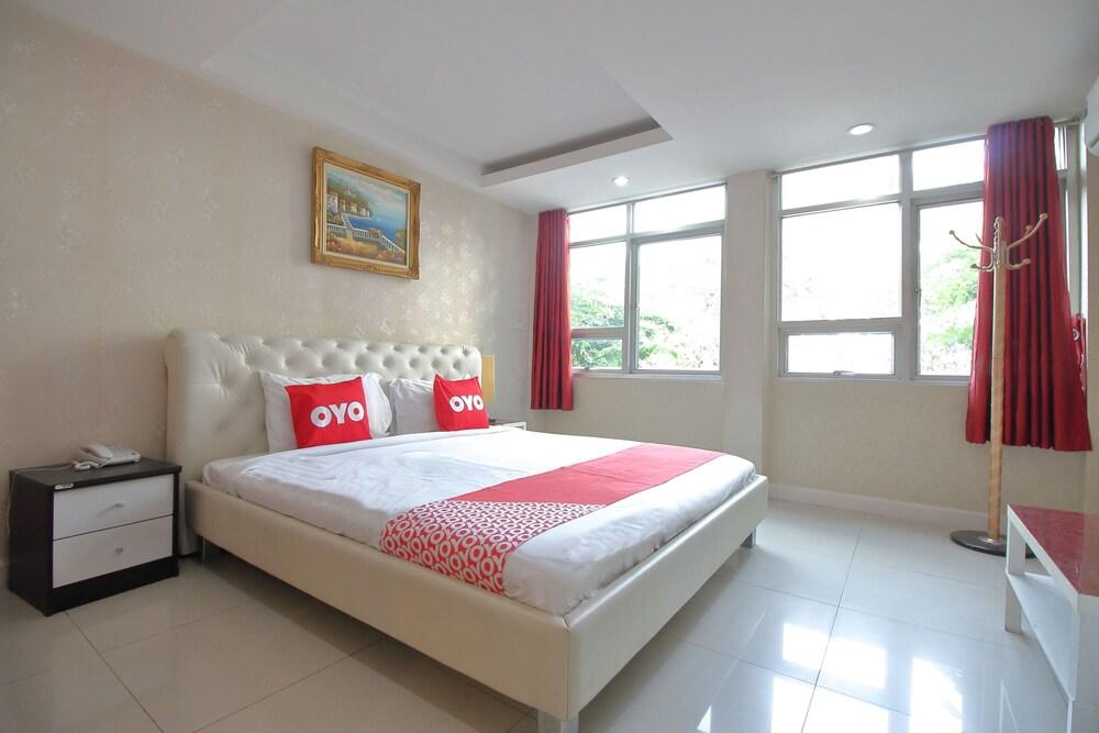 Diamond Residence Silom Room Type - Deluxe Double