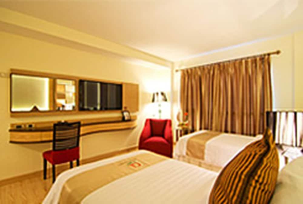 Grandlord Boutique Hotel Room Type - Deluxe Twin Room