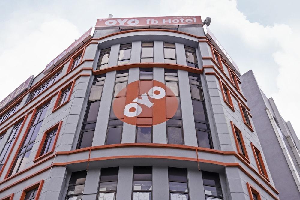 OYO 162 FB Hotel - Tap to explore photos