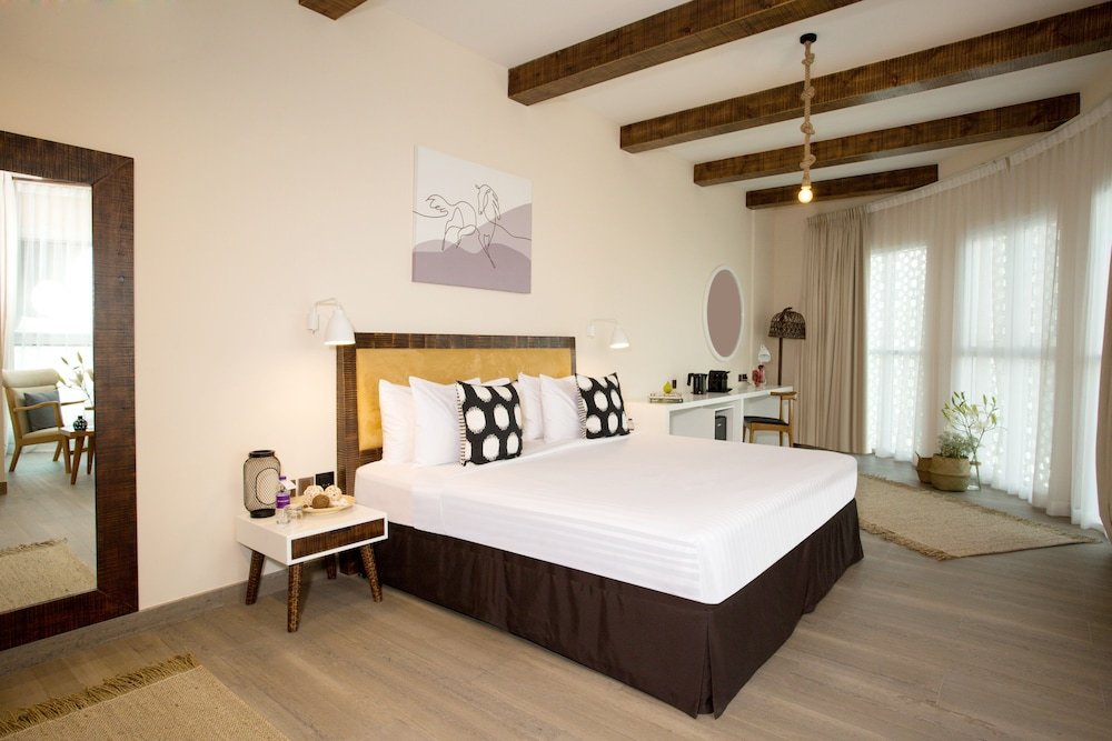 Beach Walk Boutique Hotel - Tap to explore photos