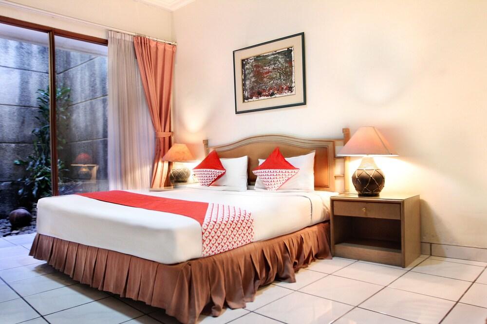 Hotel O Puri Lotus Room Type - Standard Double Room