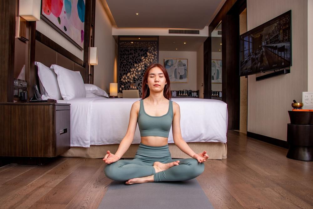 Banyan Tree Kuala Lumpur Room Type - Signature Wellbeing Retreat Banyan Tree Kuala Lumpur Room Type - Signature Wellbeing Retreat