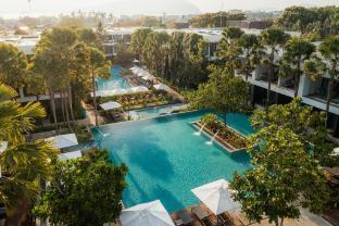 Stay Wellbeing & Lifestyle Resort - Tap to explore photos