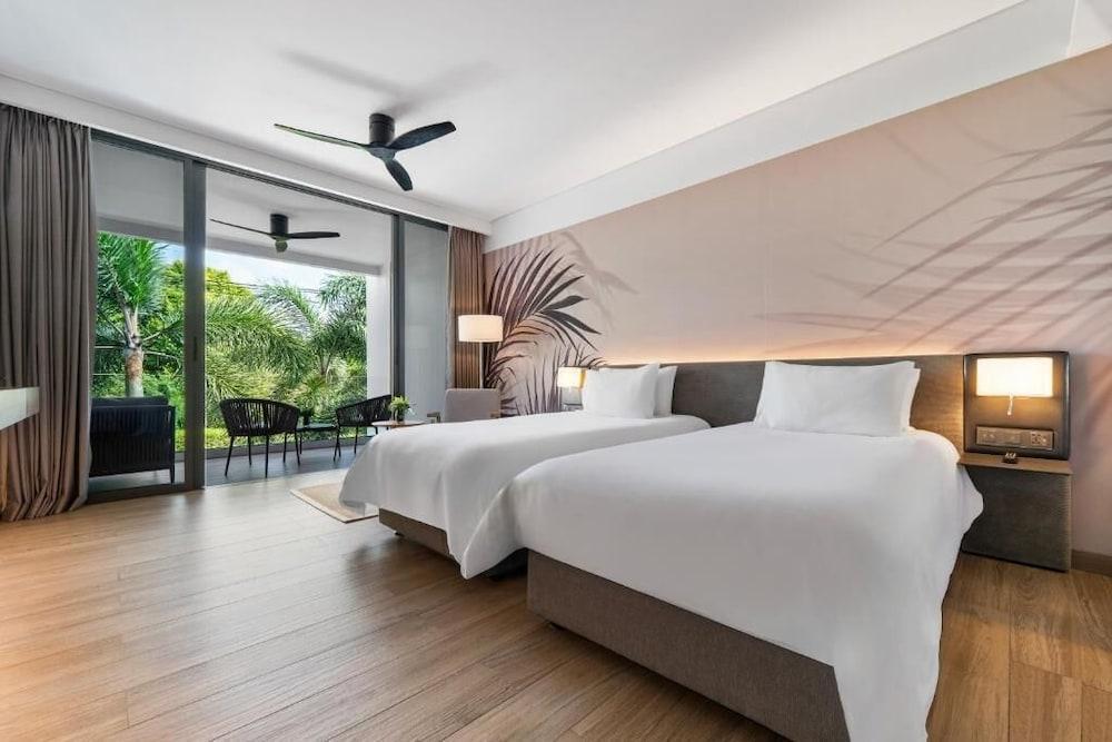 Stay Wellbeing & Lifestyle Resort Room Type - Junior Suite, Garden View