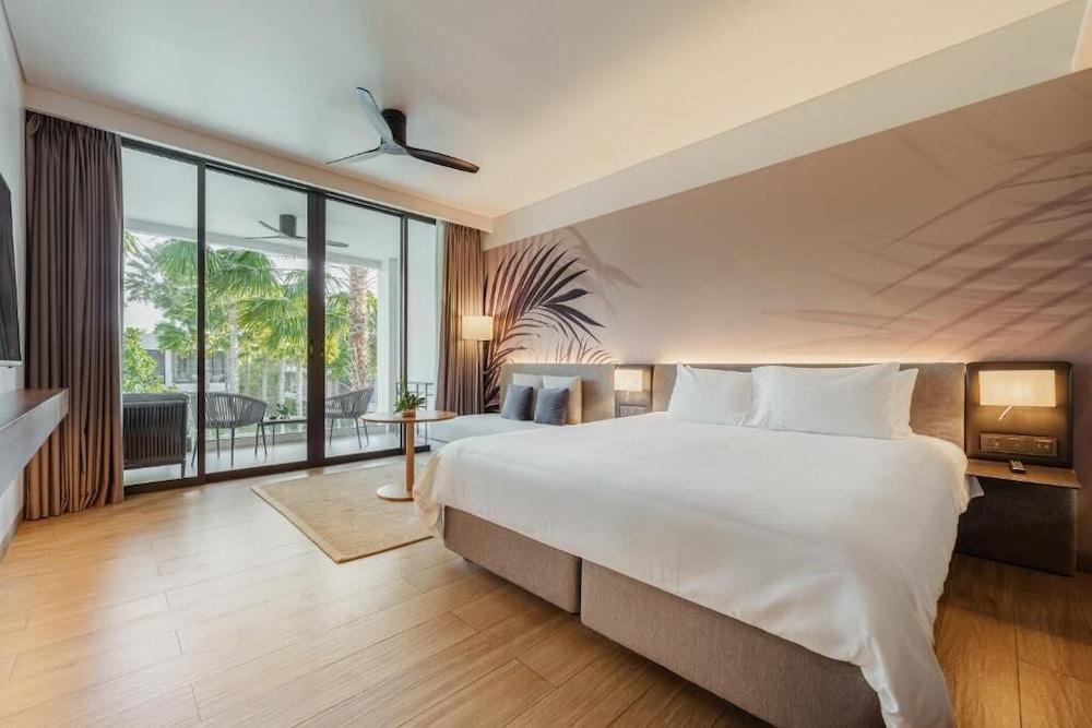 Stay Wellbeing & Lifestyle Resort Room Type - Junior Suite Pool View Stay Wellbeing & Lifestyle Resort Room Type - Junior Suite Pool View