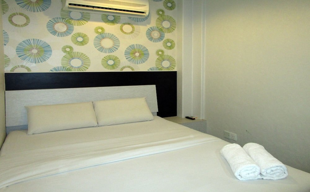 T-Hotel Bukit Bintang Room Type - Superior Room, 1 Queen Bed