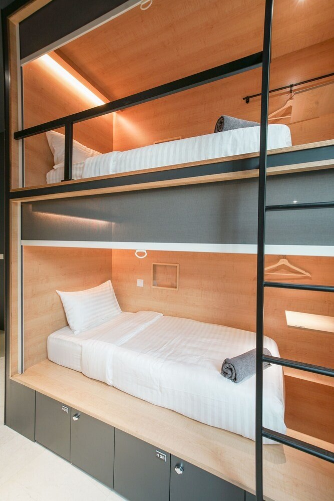 The Bed KLCC - Hostel Room Type - Single Pod Side Entry (Female)