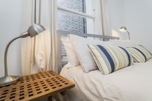 Quiet 1 Bed Apartment Pimlico - Tap to explore photos