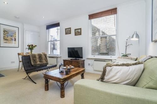 Quiet 1 Bed Apartment Pimlico - Tap to explore photos