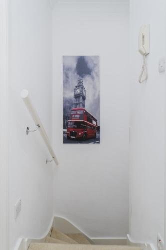 Quiet 1 Bed Apartment Pimlico - Tap to explore photos