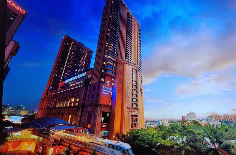 Bintang Service Suite At Times Square - Tap to explore photos