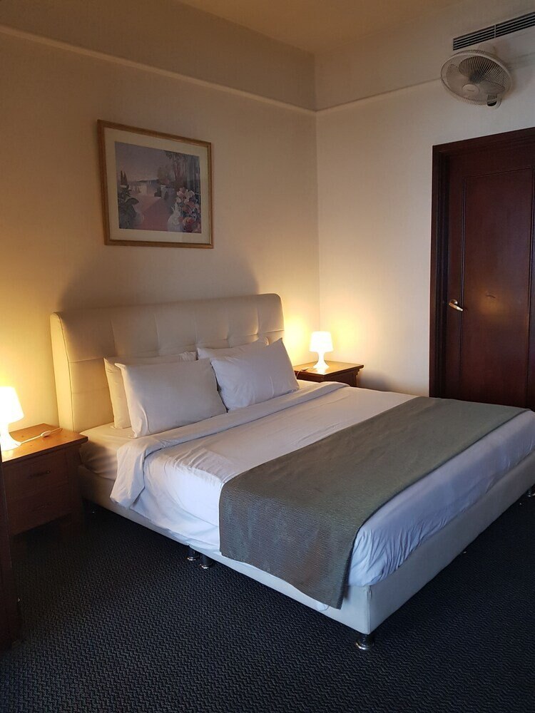 Bintang Service Suite At Times Square - Tap to explore photos